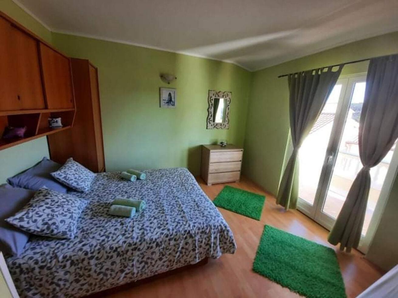 Apartments Robi- Swimming Pool And Beautiful Garden Kampor Exterior foto